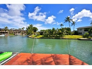 Great Marina frontage with boat dock -- minutes to access the oc